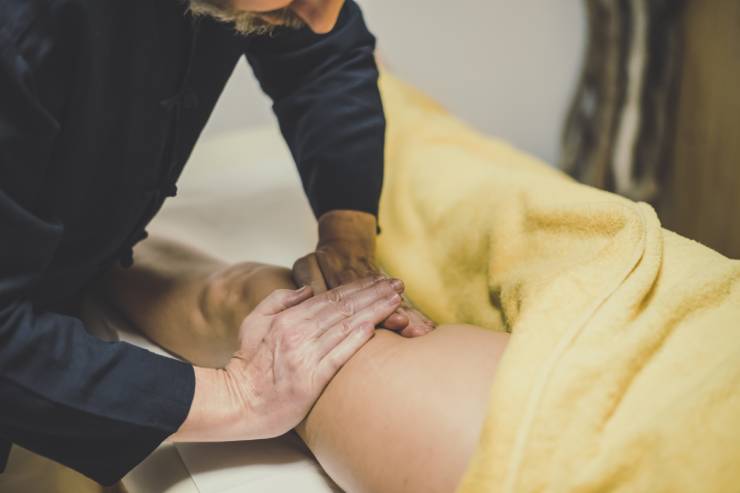 massage therapy for winter joint pain